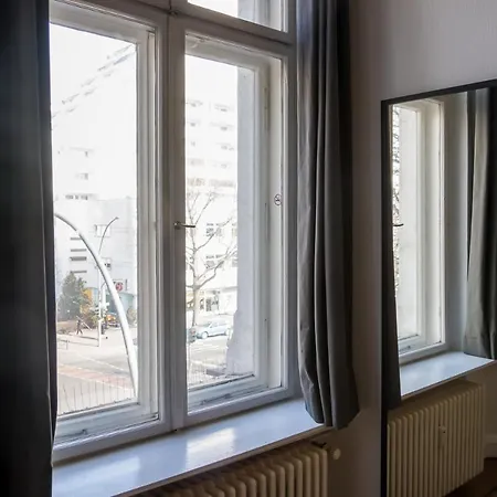 Vandrarhem Staycomfort Am Kurfuerstendamm *
