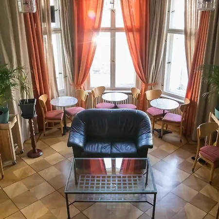 Staycomfort Am Kurfuerstendamm Vandrarhem *
